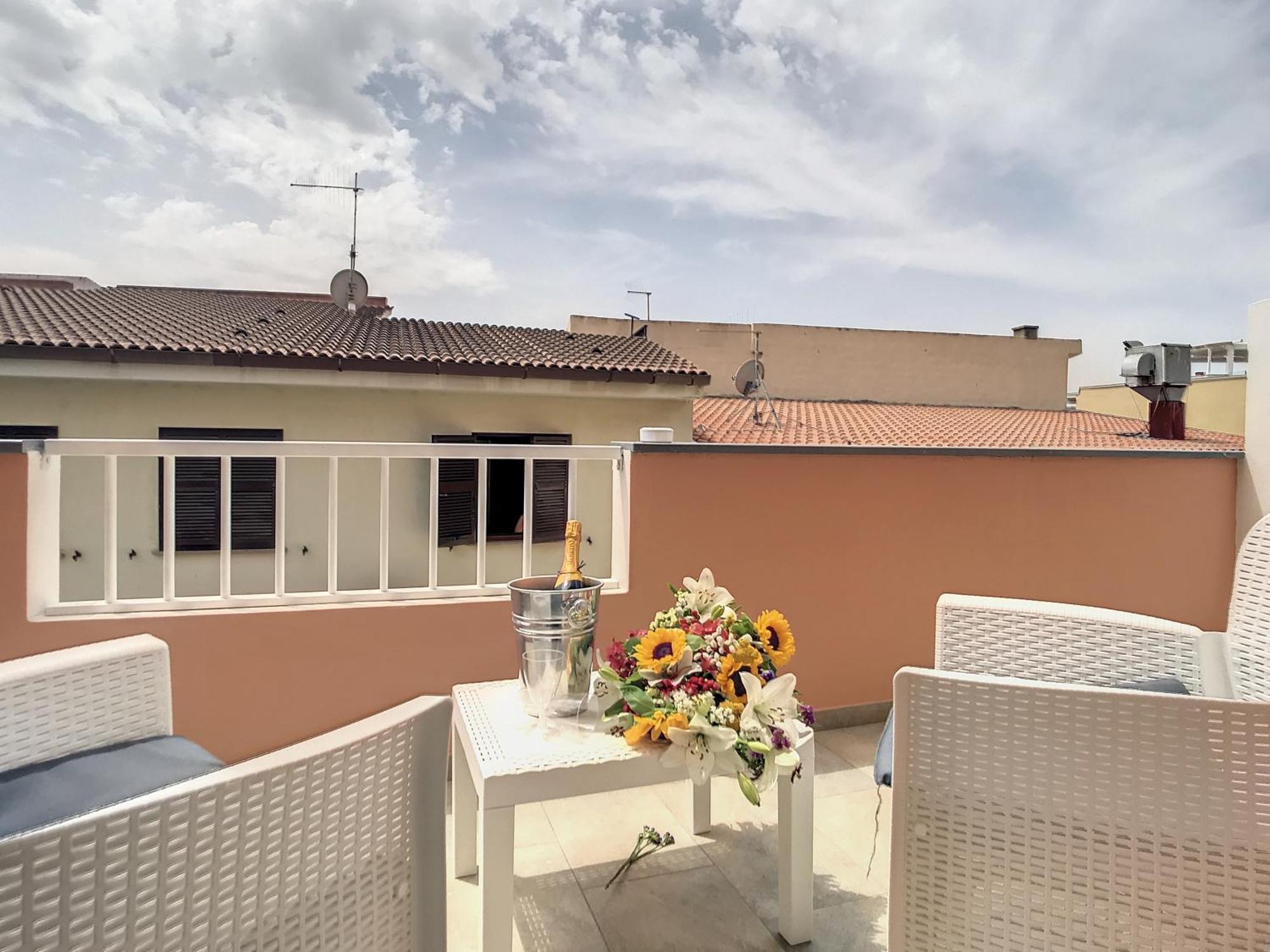Il Bed And Breakfast Al Centro Castelsardo Exterior photo